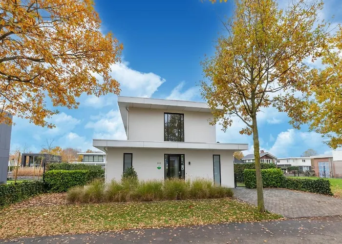 Villa In Zeewolde By Lake Veluwe